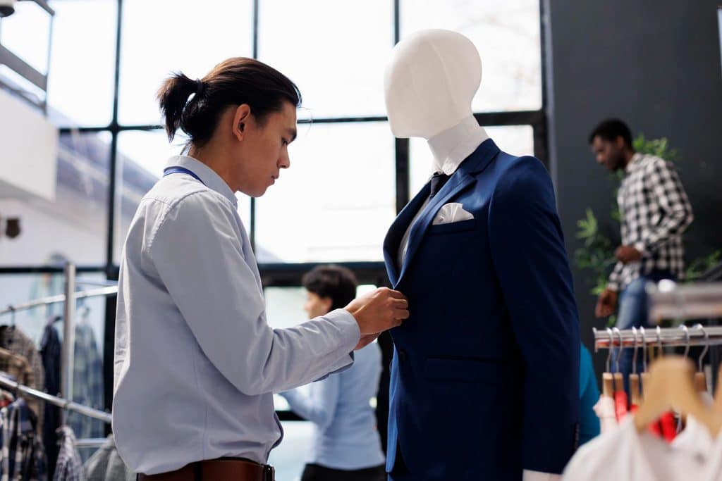 A importância dos uniformes personalizados para fortalecer o reconhecimento de uma marca